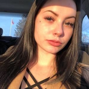 Meet your Posher, Angelick